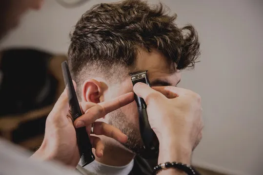 Degradado y línea 5.55 Barbershop